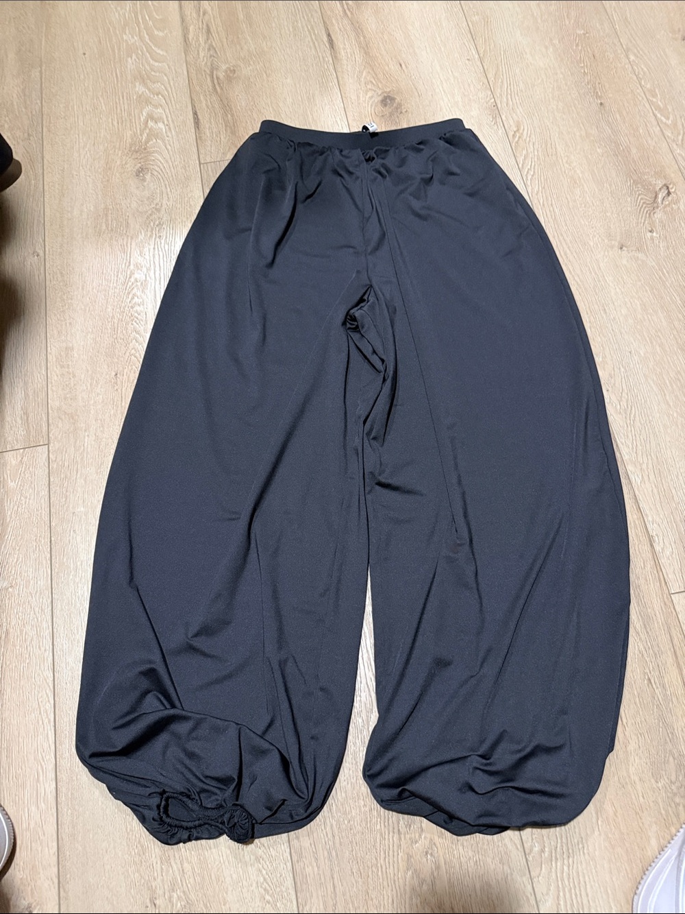 H&M Black Wide Balloon Pants